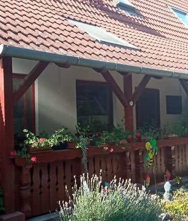 Maria Apartman Balatonkeresztúr Exterior foto